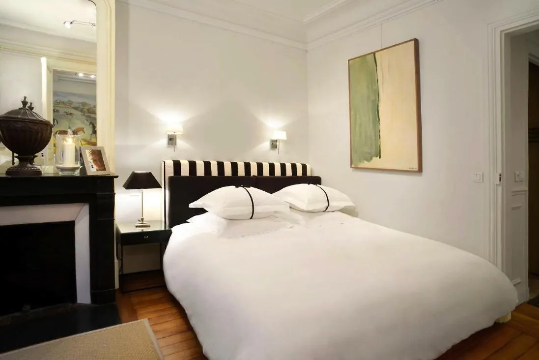 Villa Eiffel Paris